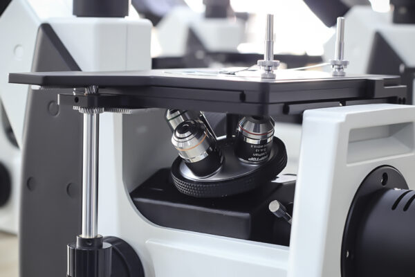 M-5XC  Inverted Metallographic Microscope - Image 3