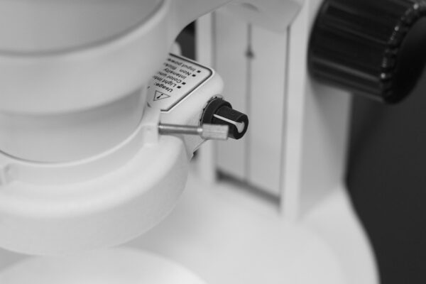SM645S Stereomicroscopy - Image 4