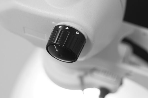 SM645S Stereomicroscopy - Image 3