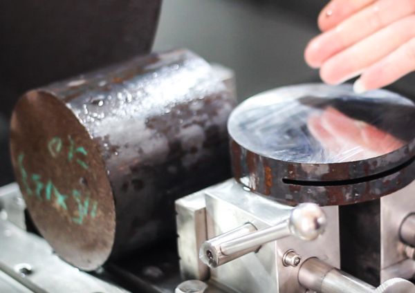 Metallographic cutting coolant - Image 2